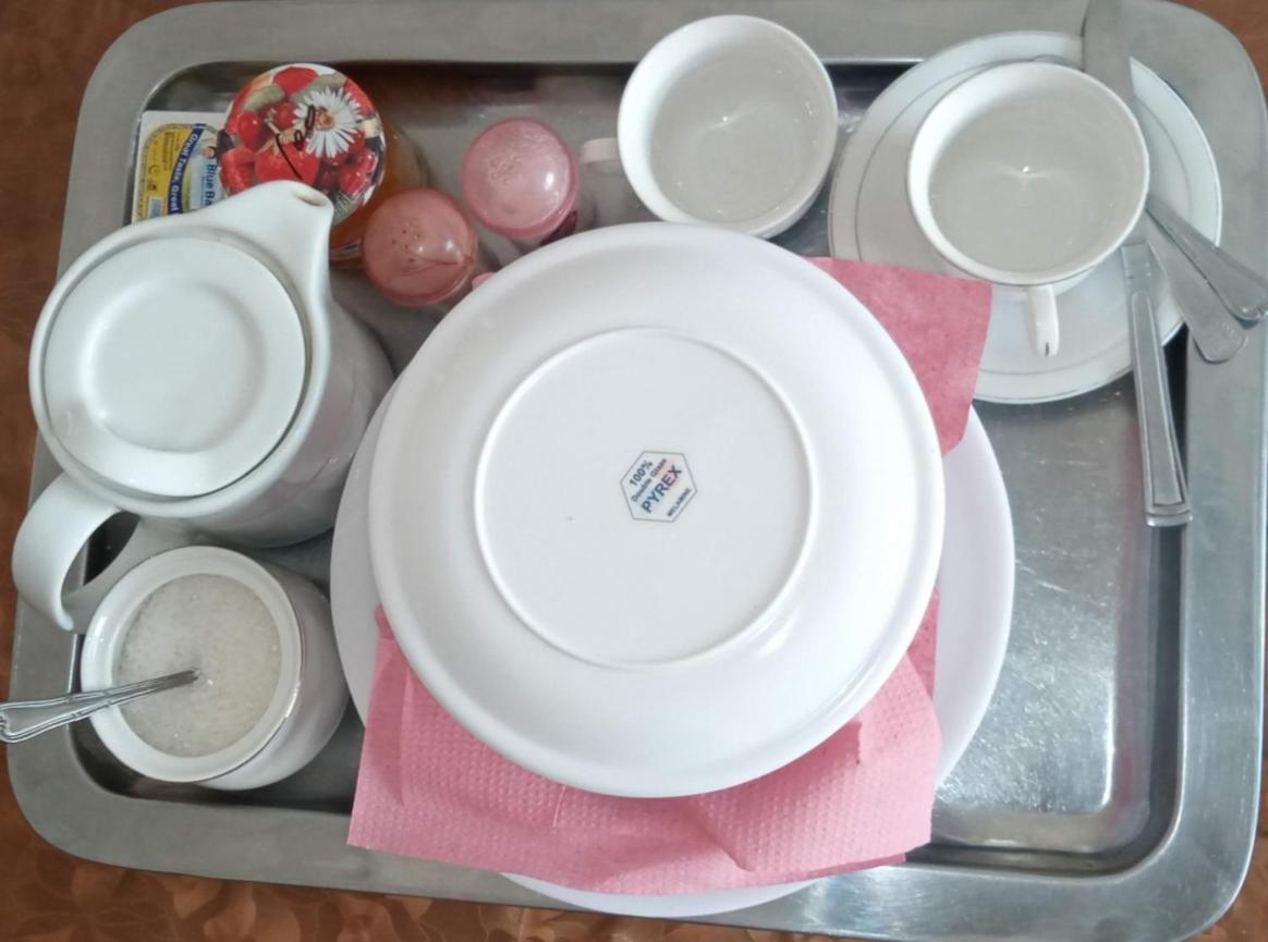 Hira Guest House Karachi Buitenkant foto